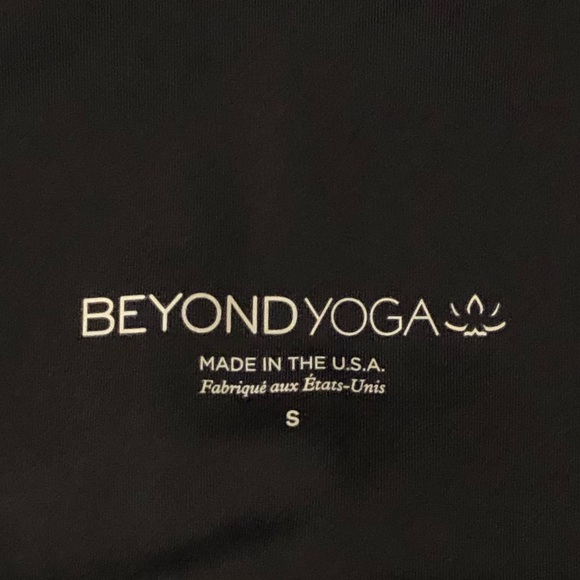 Beyond Yoga Arlington High Waisted Midi Leggings size Small - Picture 8 of 12
